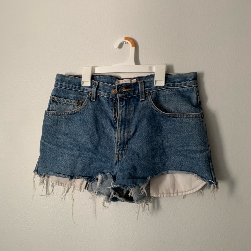 Levi cutoffs